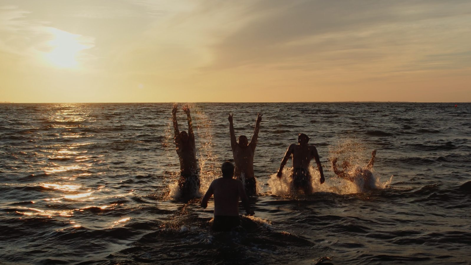 Herretur til Ærø - mænd bader